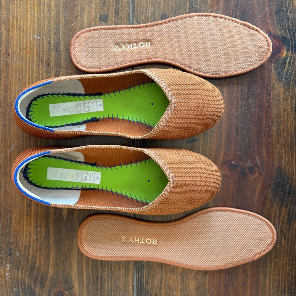 Rothys Round Toe Fawn Flats - Tan Brown Size 9 - Like New - Picture 3 of 7